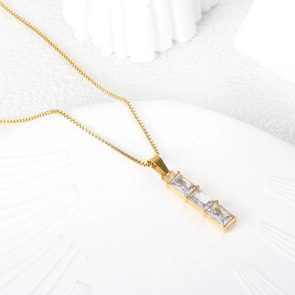 Luxury Square Zircon Geometric Pendant Necklace 18k Gold Plated Metal Texture Jewelry - Melcharm