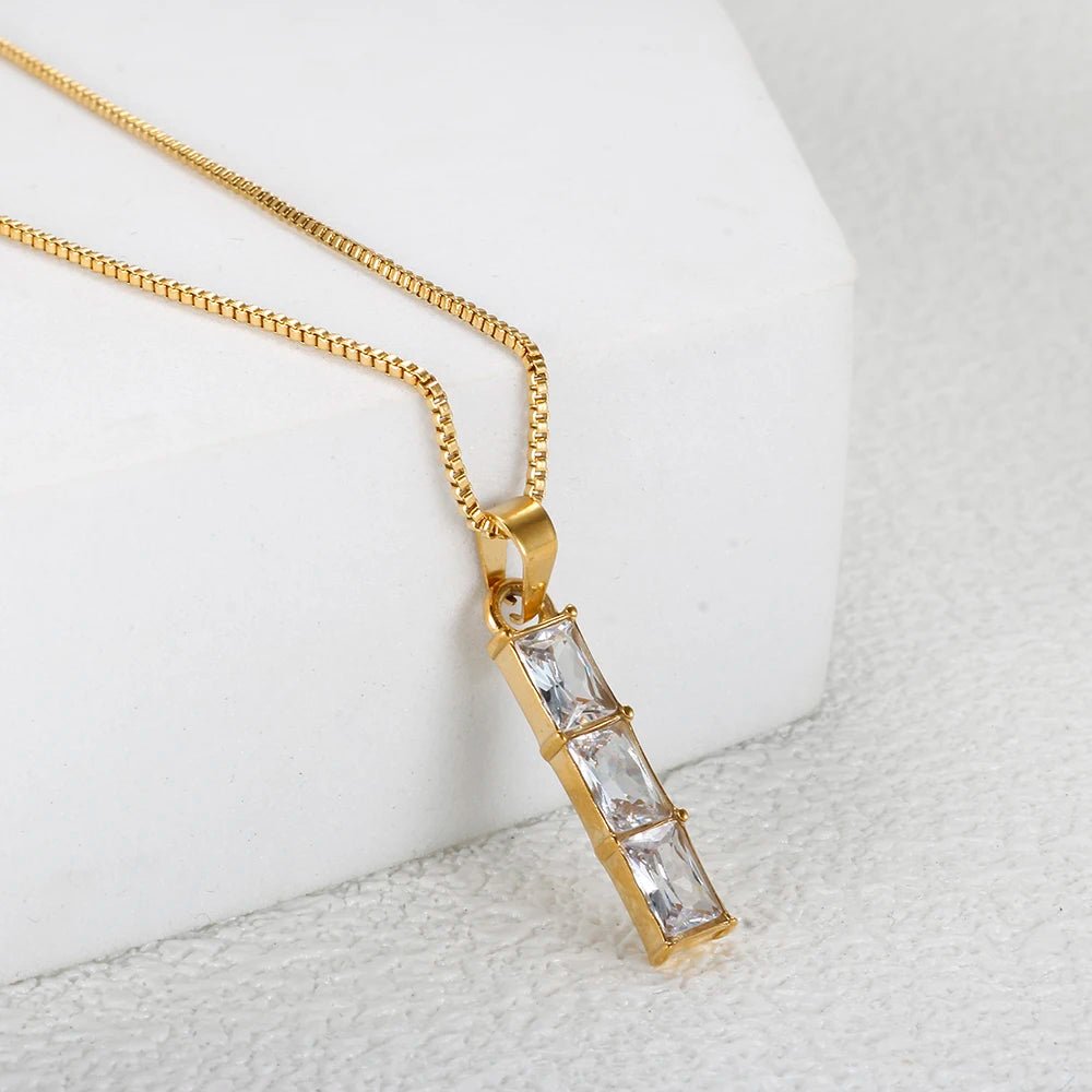 Luxury Square Zircon Geometric Pendant Necklace 18k Gold Plated Metal Texture Jewelry - Melcharm