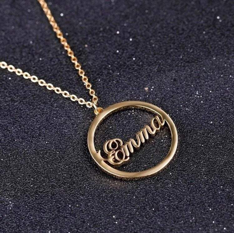 Round Pendant Personalized Name Necklace - Melcharm